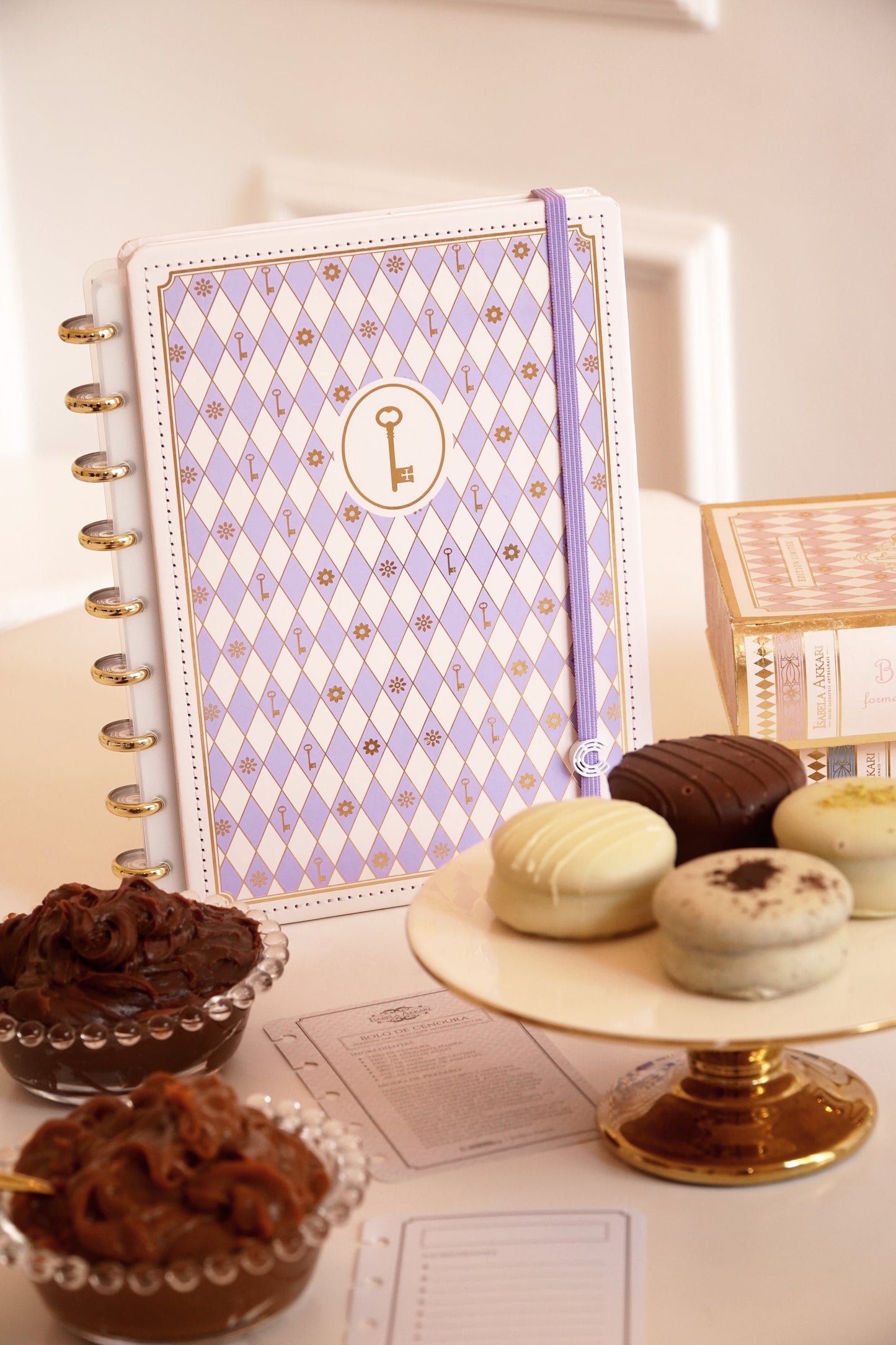 Caderno Purple Key by Isabela Akkari