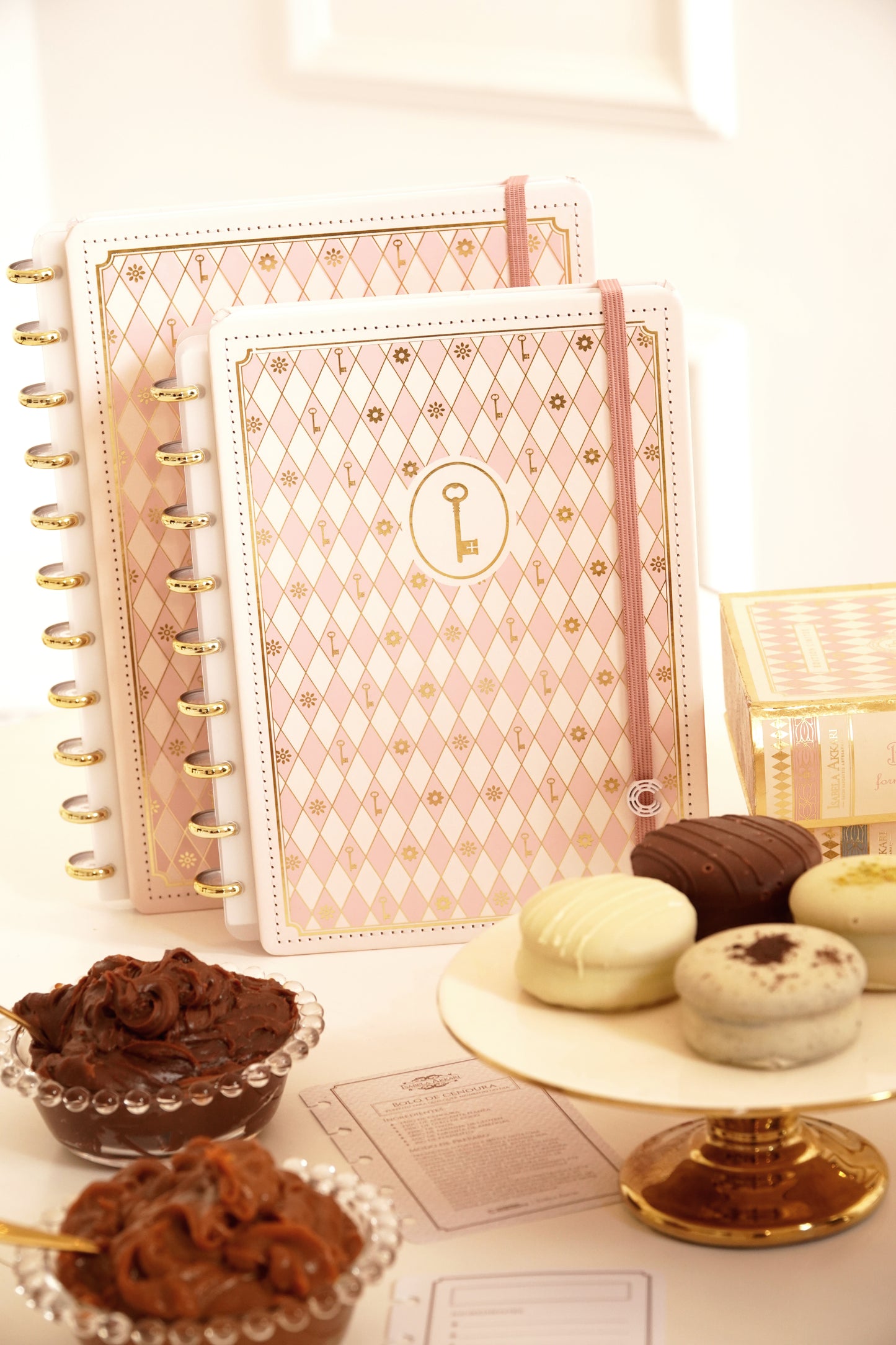 Caderno Rose Key by Isabela Akkari