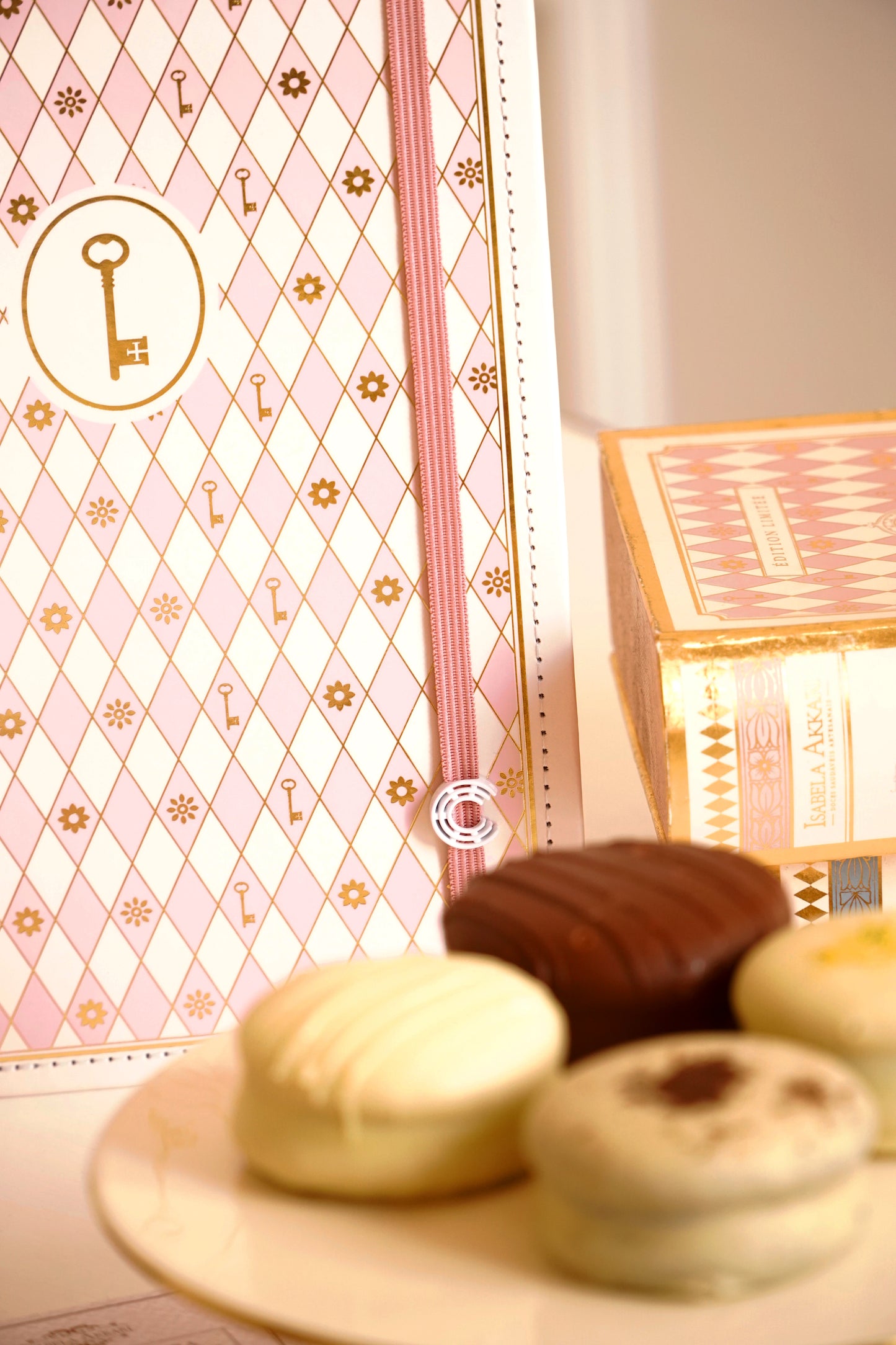 Caderno Rose Key by Isabela Akkari